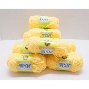 Lion Brand Yarn Fun Light Yellow 1.75 Oz Color 157P Lot of 10